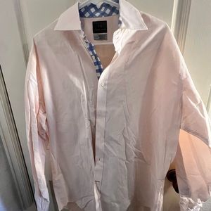 Thomas Dean Men's Long Sleeve Dress Shirt. light Pink with paisley pattern.